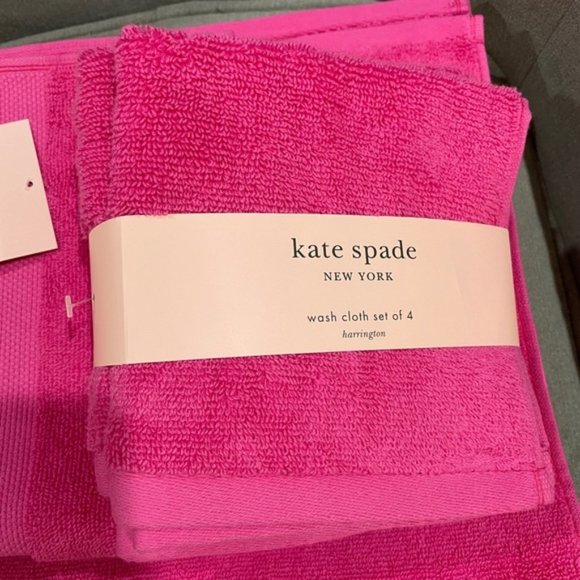 Spade Bath Towel Set